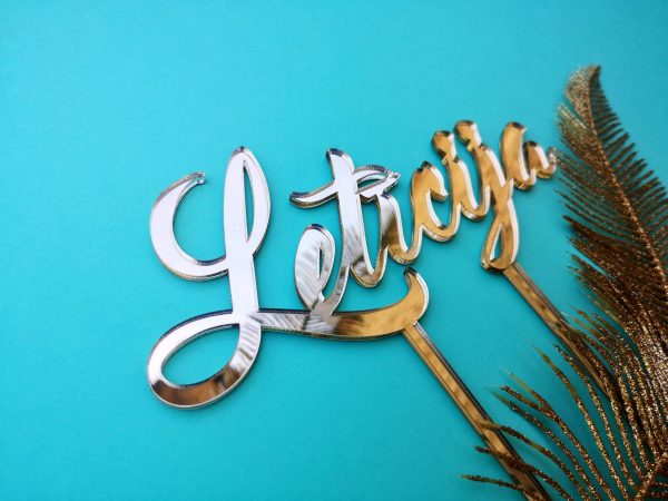 Kūkas dekors spogulis - vārds vai iniciāļi