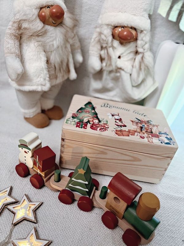 Lādīte ar Ziemassvētku dizainu