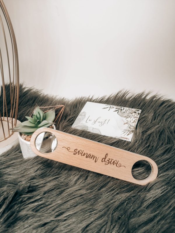 pudelu_attaisamais_ar_gravejumu